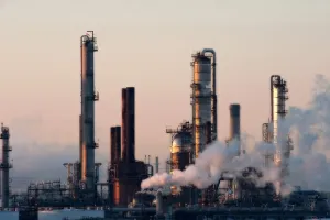 Masa Depan Energi Bersih Bagaimana Perdagangan Minyak dan Gas Menghadapi Tantangan Keberlanjutan