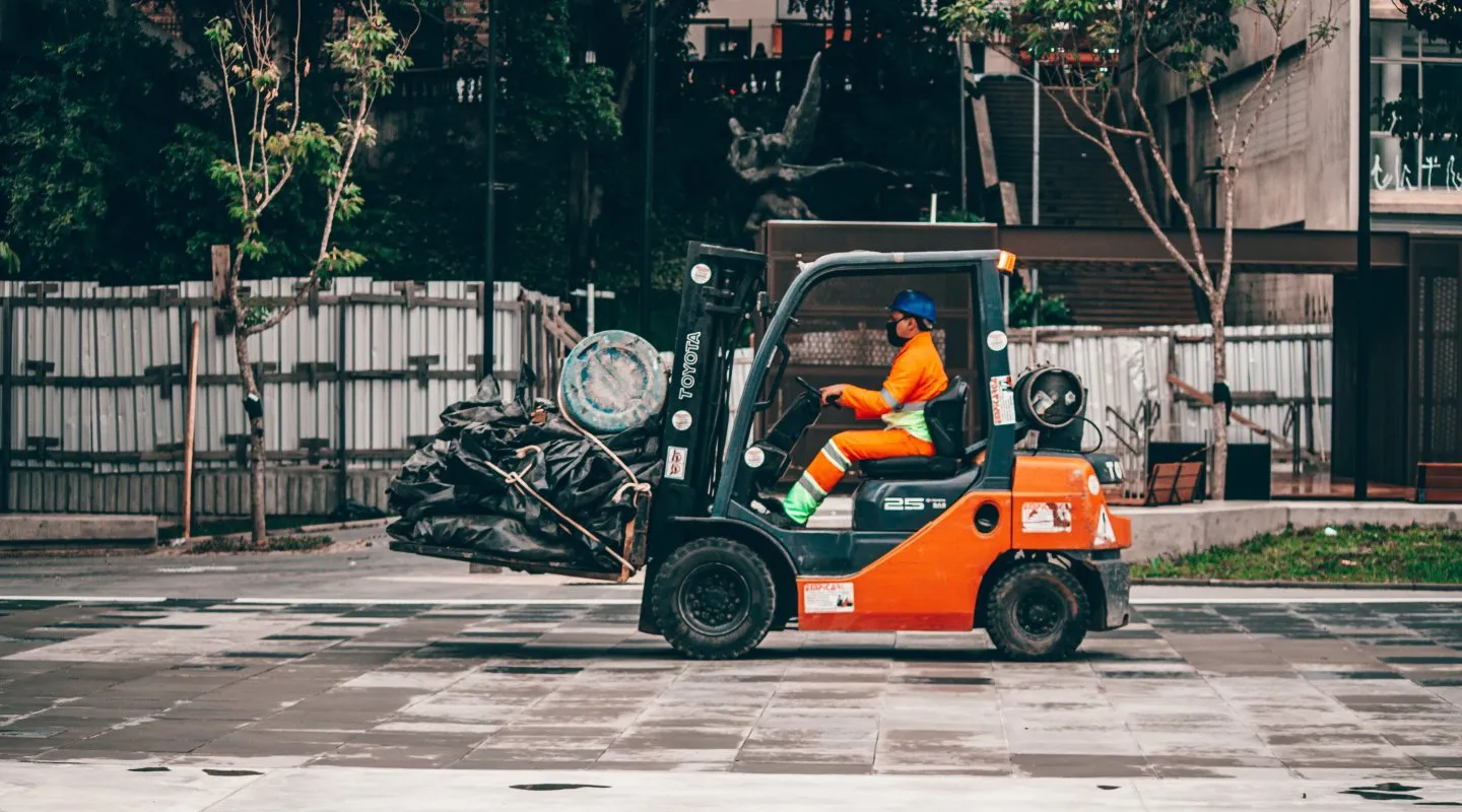 green logistics dalam industri otomotif